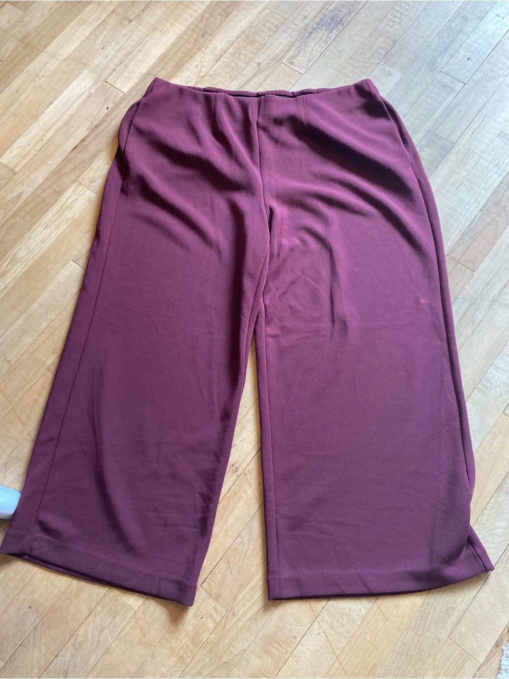 Lane Bryant Wide-Leg Pull-On Pants in Wine
